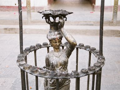 Statue at Seto Machhendranath Temple